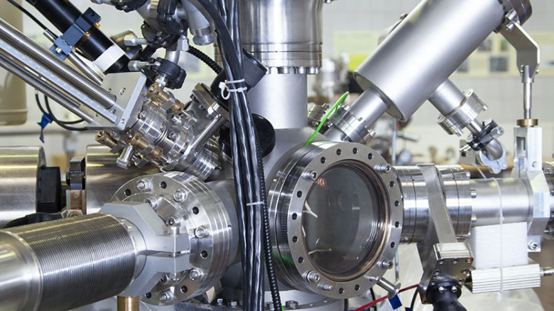 The mass spectrometer sensor uses the same principle as in the so-called Calutron device used for uranium enrichment. (Source: © perfectmatch / stock.adobe.com)