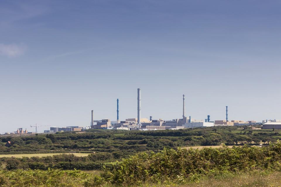 The Areva reprocessing facility in La Hague is one of three nearby nuclear facilities located in Normandy on the Cherbourg peninsula, in the northwest of France. (Source: © amelie / stock.adobe.com)