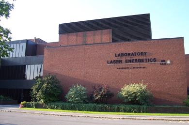 The Laboratory for Laser Energetics at the University of Rochester, home to the OMEGA laser facilities and a leading centre for inertial confinement fusion research. (Source: DanielPenfield / Wikipedia.org)