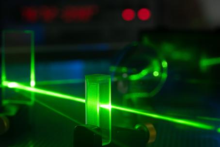 The energy required by the uranium enrichment method using laser excitation is much lower than other enrichment methods. (Source: © luchschenF / stock.adobe.com)