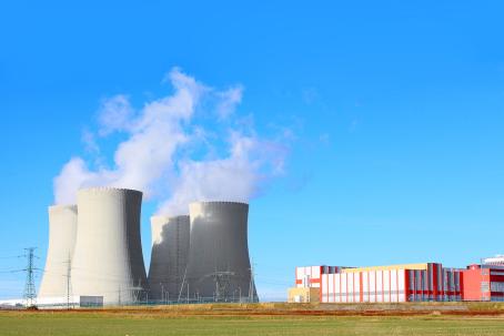 Interim storage of spent nuclear fuel at the Temelin nuclear power plant. (Source: © Kletr / stock.adobe.com)