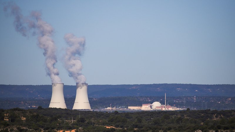 The Trillo nuclear power plant in Spain is composed of a single PWR 1,000 pressurized water reactor that was commissioned in 1988. The construction of the second block was scrapped in 1983 when there was a change of government. (Source: © Jose / stock.adobe.com)