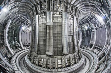 Interior of JET tokamak. (Credit © ITER Organization, www.iter.org)