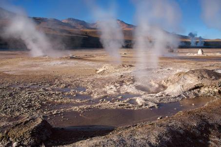 Fumaroles of the El Tatio geothermal field, which has the highest elevation of all geothermal fields, at Atacama, Chile. (Source: © Nataliya Hora / stock.adobe.com)