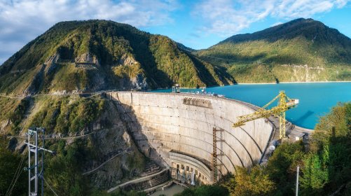 The Highest Dams, the Highest Largest Reservoirs