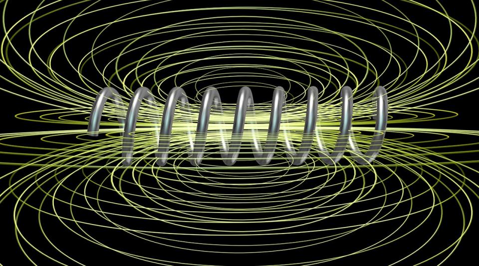 Magnetic field generated by solenoid. (Source: © vrx123 / stock.adobe.com)