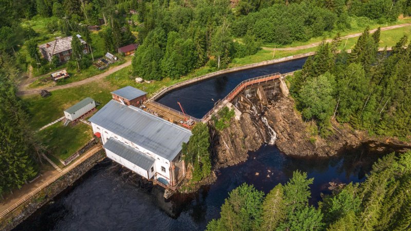 The powerhouse of a small hydroelectric power plant in Hamekoski, Russia. (Source: © Андрей Шашков / stock.adobe.com)