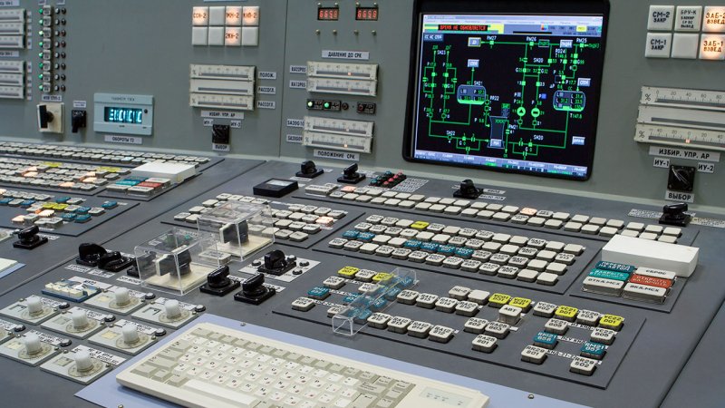 Each part of the technological process of a nuclear power plant has its own panel in the control room allowing control of all the important equipment. (Source: © PozitivStudija / stock.adobe.com)