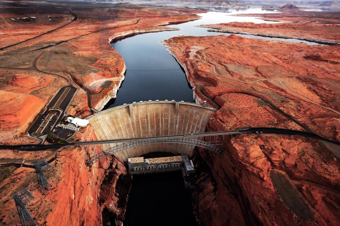 Glen Canyon accumulation hydroelectric power plant. (Source: © shuvro ghose / stock.adobe.com)