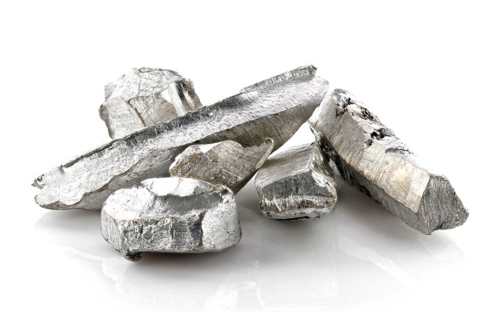 Cadmium. (Source: © Björn Wylezich / stock.adobe.com)