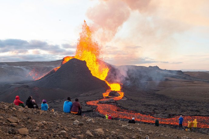 Geldingadalur volcano, Iceland. (Source: © Thorir / stock.adobe.com)