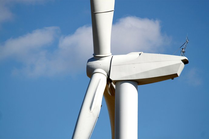 Wind turbine nacelle. (Source: © Jackin / stock.adobe.com)