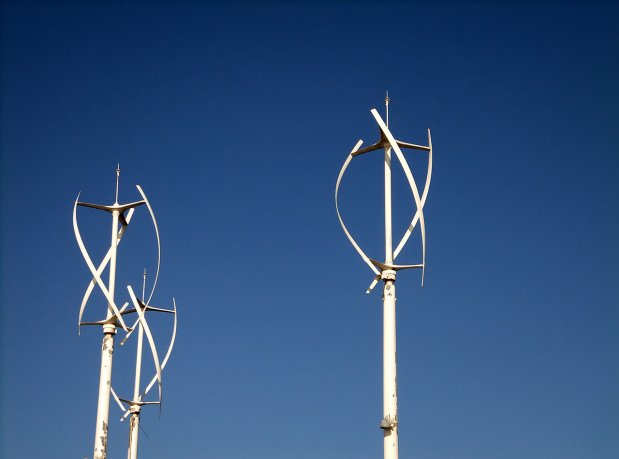 Darrieus wind turbines. (Source: © Philip J Openshaw / stock.adobe.com)