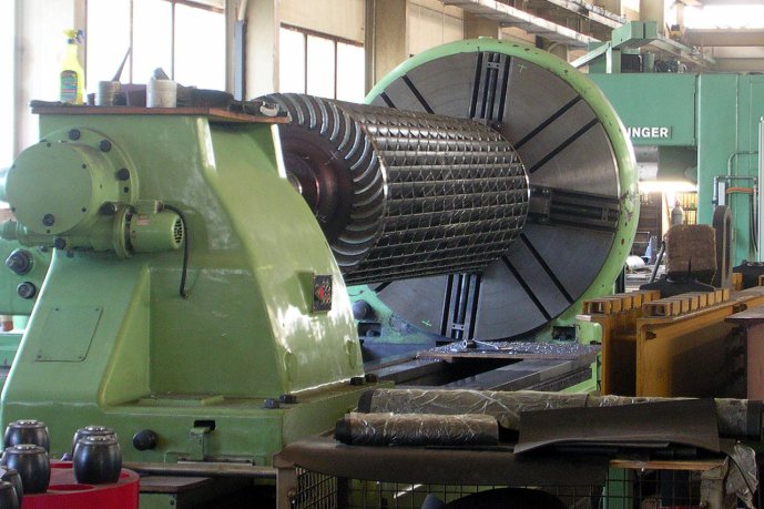 Cross-flow turbine runner. (Source: Wikipedia.org)