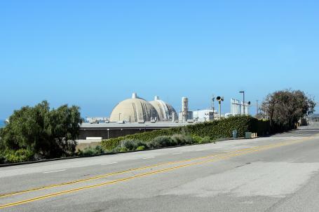 The decommissioning of San Onofre Nuclear Generating Station is among the most significant current projects in the United States. Particular attention is focused on the long-term storage of spent nuclear fuel in close proximity to the Pacific coastline and densely populated areas of California. (Source: © Wayne / stock.adobe.com) The decommissioning of San Onofre Nuclear Generating Station is among the most significant current projects in the United States. Particular attention is focused on the long-term storage of spent nuclear fuel in close proximity to the Pacific coastline and densely populated areas of California. (Source: © Wayne / stock.adobe.com)